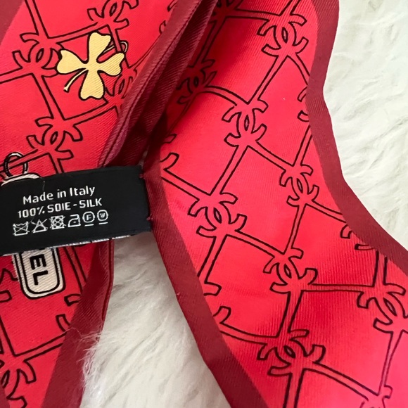 Chanel Twilly 22P . Red/ multi color . - Picture 6 of 7